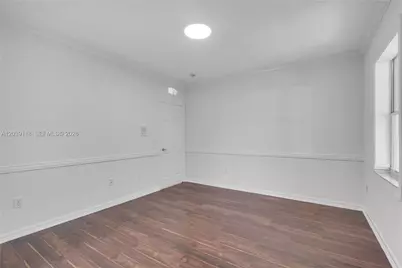 7482 NW 21st Ct, Pembroke Pines, FL 33024 - Photo 20