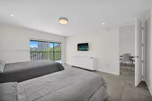 201 178th Dr, Sunny Isles Beach, FL 33160 - Photo 36