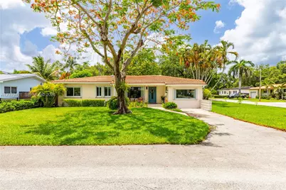 8920 NE 9th Ct, Miami Shores, FL 33138 - Photo 1