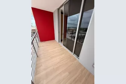 90 NE 32nd St #823, Miami, FL 33137 - Photo 12