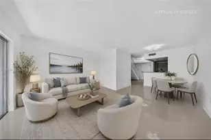 9351 Fontainebleau Blvd, Miami, FL 33172 - Photo 2