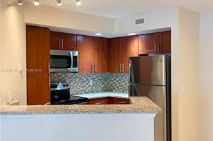 12980 Vista Isles Dr, Sunrise, FL 33325 - Photo 4