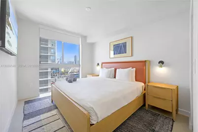 11 NE 6th St #1111, Miami, FL 33132 - Photo 8