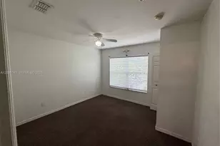 4006 Santa Maria Dr, Kissimmee, FL 34741 - Photo 10