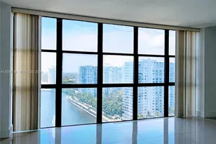 18181 NE 31st Ct, Aventura, FL 33160 - Photo 2