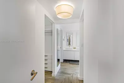 11111 Biscayne Blvd #8C, Miami, FL 33181 - Photo 12