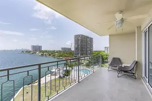 11111 Biscayne Blvd, Miami, FL 33181 - Photo 24