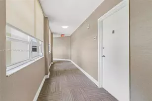 11111 Biscayne Blvd, Miami, FL 33181 - Photo 30