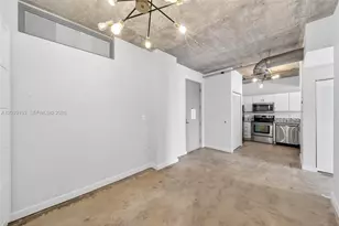 455 NE 25th St, Miami, FL 33137 - Photo 22