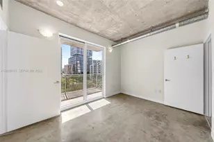 455 NE 25th St, Miami, FL 33137 - Photo 38