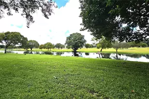 13155 SW 7th Ct, Pembroke Pines, FL 33027 - Photo 14