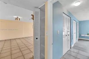 431 SE 3rd St, Dania Beach, FL 33004 - Photo 20