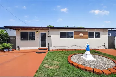 4585 E 9th Ln, Hialeah, FL 33013 - Photo 1