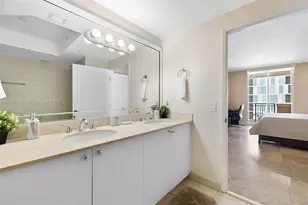 17555 Atlantic Blvd, Sunny Isles Beach, FL 33160 - Photo 28