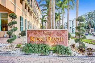 17555 NW Atlantic Blvd, Sunny Isles Beach, FL 33160 - Photo 52