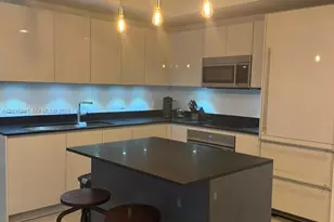 1010 Brickell Ave, Miami, FL 33131 - Photo 4