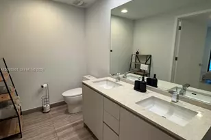 1010 Brickell Ave, Miami, FL 33131 - Photo 22