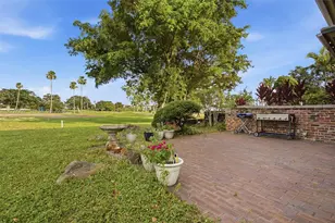 19015 E St Andrews Dr, Hialeah, FL 33015 - Photo 44