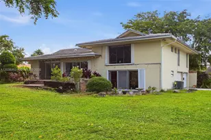 19015 E St Andrews Dr, Hialeah, FL 33015 - Photo 38