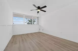 13155 Ixora Ct, North Miami, FL 33181 - Photo 10