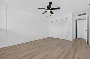 13155 Ixora Ct, North Miami, FL 33181 - Photo 12