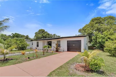 6280 SW 8th Pl, North Lauderdale, FL 33068 - Photo 38