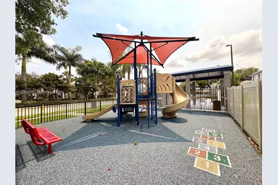 9481 Bradshaw Ln, Tamarac, FL 33321 - Photo 28