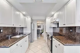 18031 Biscayne Blvd, Aventura, FL 33160 - Photo 16