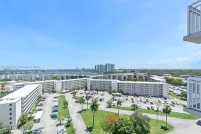 18031 Biscayne Blvd #1401, Aventura, FL 33160 - Photo 40