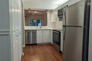 3446 Oak Dr, Hollywood, FL 33021 - Photo 14