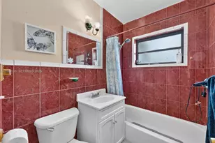 15535 NW 27th Pl, Miami Gardens, FL 33054 - Photo 18