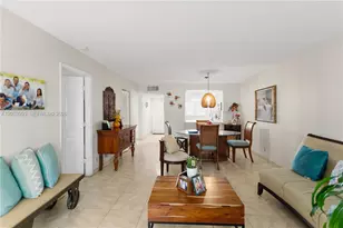 8846 W McNab Rd, Tamarac, FL 33321 - Photo 8