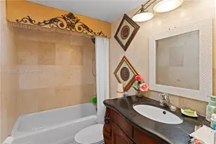 8846 W McNab Rd, Tamarac, FL 33321 - Photo 26