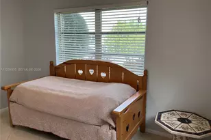 8604 NW 59th Pl, Tamarac, FL 33321 - Photo 18