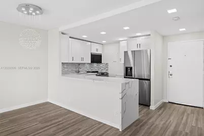 16740 NE 9th Ave #405, North Miami Beach, FL 33162 - Photo 2
