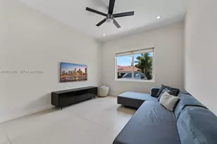 11163 NW 71st Terrace, Doral, FL 33178 - Photo 26