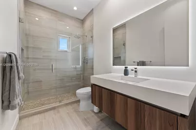 11163 NW 71st Ter, Doral, FL 33178 - Photo 24