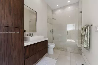 11163 NW 71st Ter, Doral, FL 33178 - Photo 20