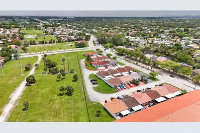 7548 NW 173rd Ter, Hialeah, FL 33015 - Photo 26