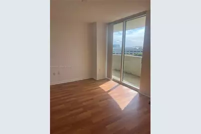 19501 W Country Club Dr #611, Aventura, FL 33180 - Photo 12