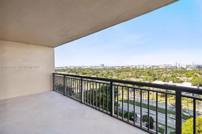10175 Collins Ave #907, Bal Harbour, FL 33154 - Photo 1