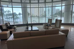 300 S Biscayne Blvd, Miami, FL 33131 - Photo 24