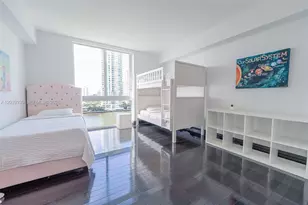 335 S Biscayne Blvd, Miami, FL 33131 - Photo 24