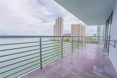 335 S Biscayne Blvd #1009, Miami, FL 33131 - Photo 6