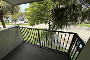 7200 NW 179th St, Hialeah, FL 33015 - Photo 6