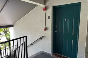 7200 NW 179th St, Hialeah, FL 33015 - Photo 22