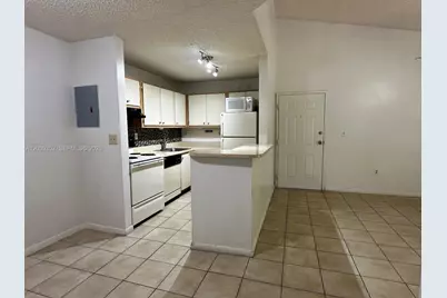 7200 NW 179th St #311, Hialeah, FL 33015 - Photo 8