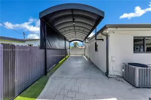 2914 SW 103rd Ct, Miami, FL 33165 - Photo 44