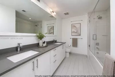 999 SW 1st Ave #2402, Miami, FL 33130 - Photo 6