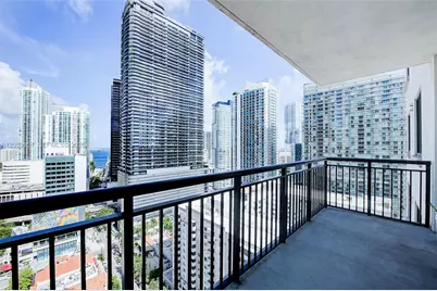999 SW 1st Ave #2402, Miami, FL 33130 - Photo 18
